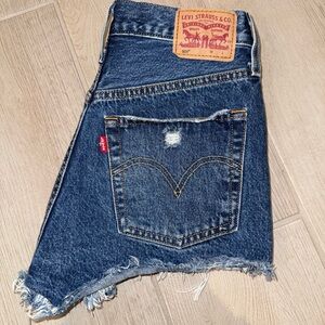 Levi’s shorts